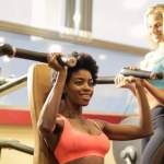 Exercices de renforcement musculaire pour femmes: guide pratique pour débuter et progresser