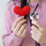 Comment maintenir une bonne santé cardiovasculaire : conseils simples et efficaces