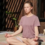 Les effets de la méditation sur la santé physique: ce que montrent les recherches et les mécanismes